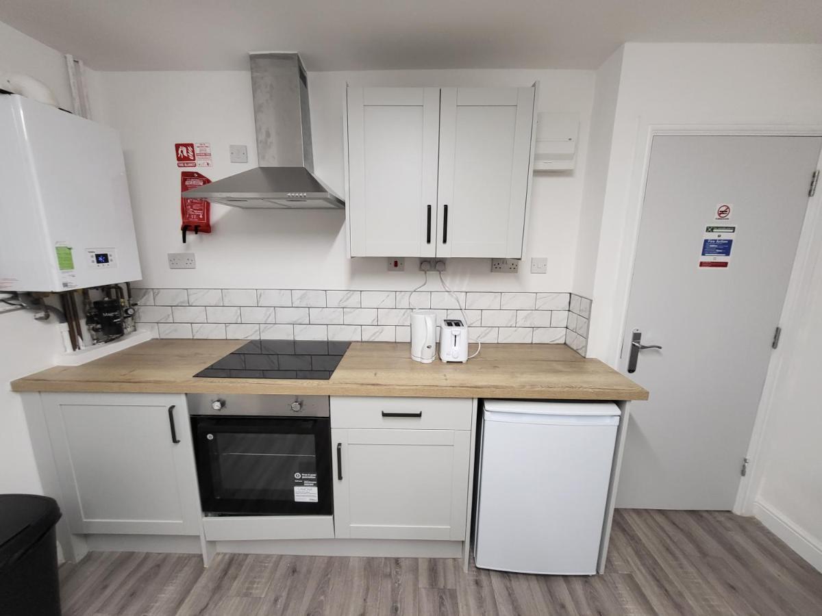Premier Studios Nottingham - Tring Vale Екстериор снимка