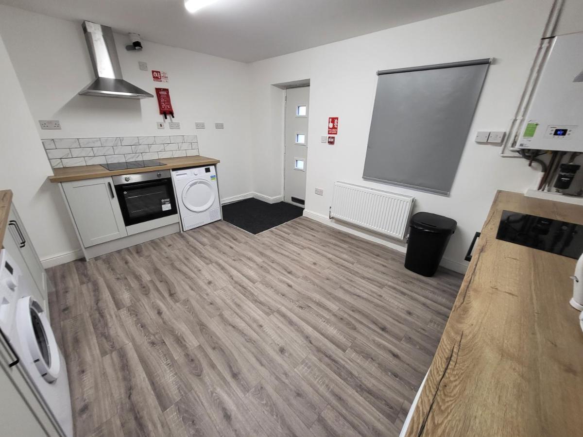 Premier Studios Nottingham - Tring Vale Екстериор снимка