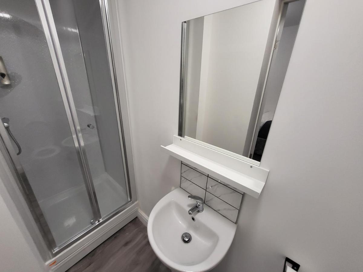 Premier Studios Nottingham - Tring Vale Екстериор снимка