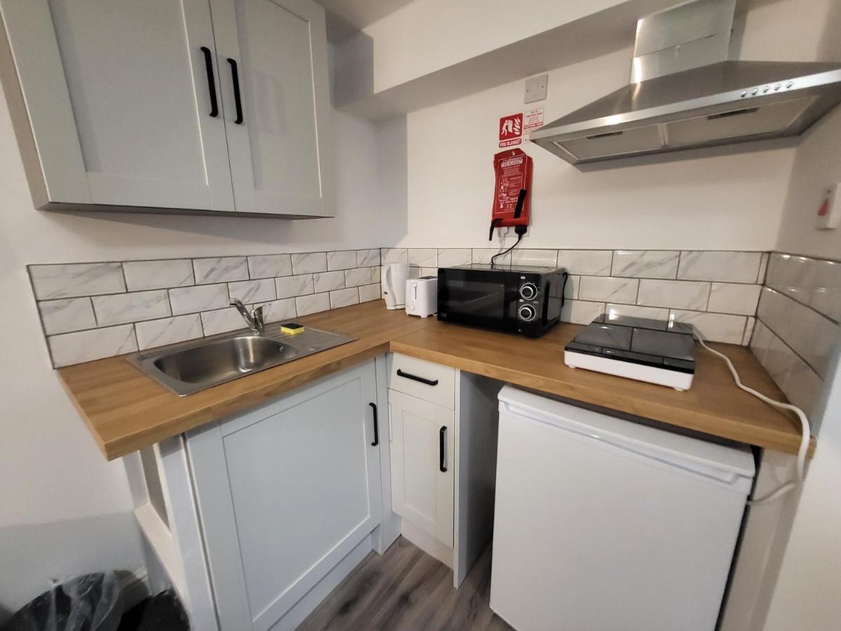 Premier Studios Nottingham - Tring Vale Екстериор снимка