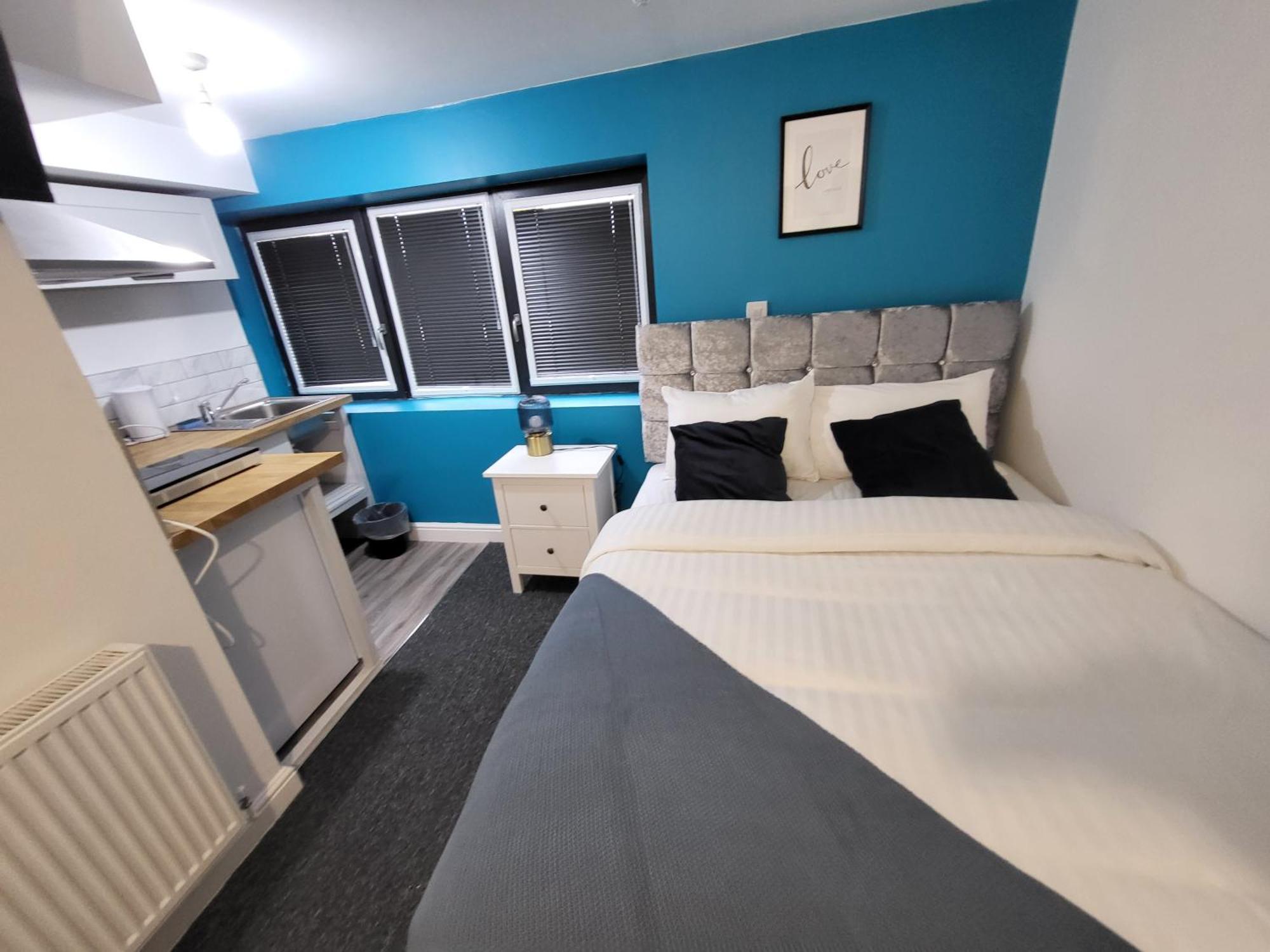 Premier Studios Nottingham - Tring Vale Екстериор снимка